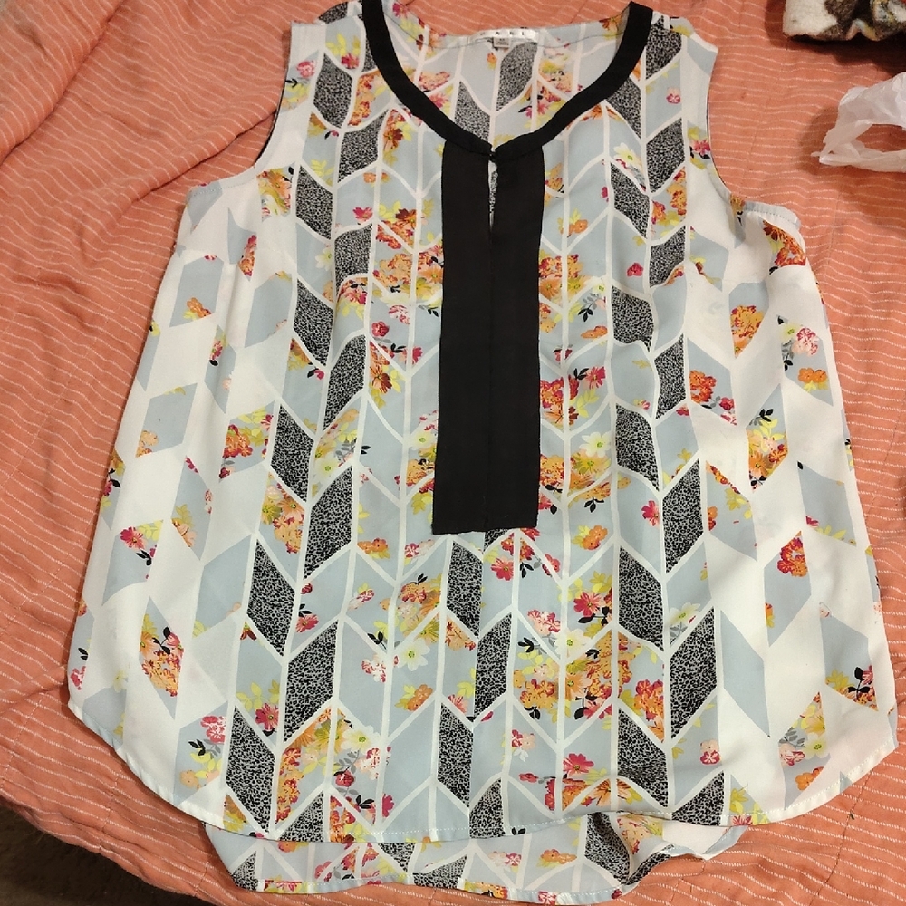CAbi Multicolor Patterned Top